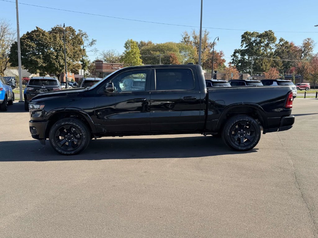 New 2026 Ram 1500 BIG HORN CREW CAB 4X4 5'7 BOX Pickup