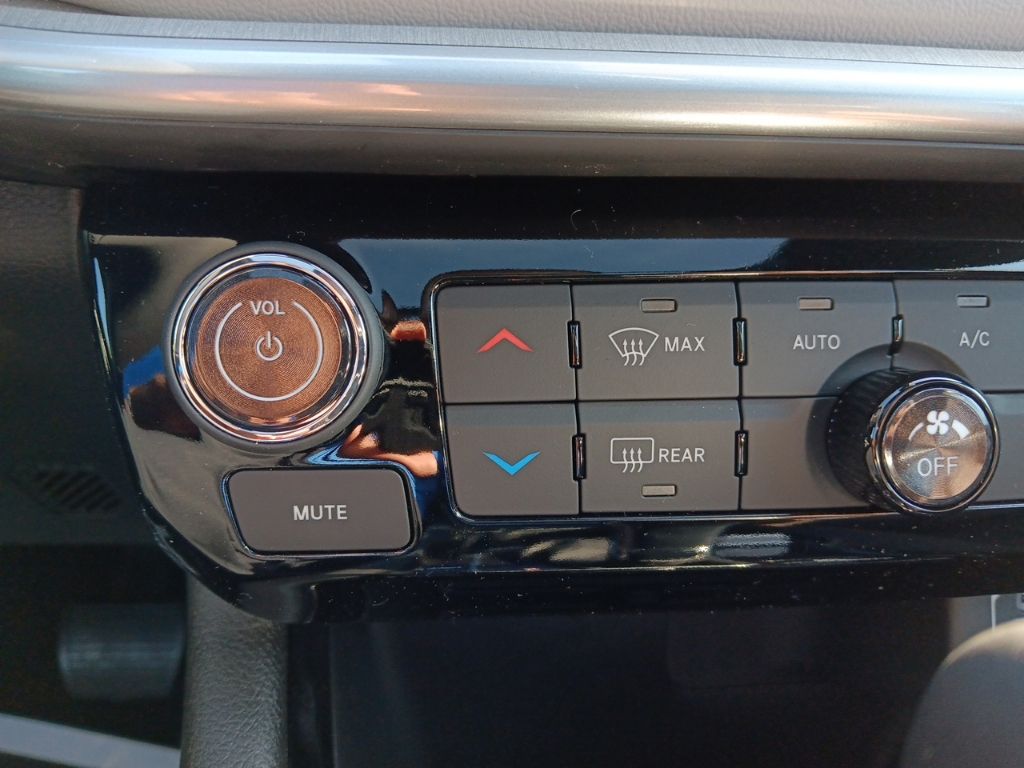 2026 Jeep Compass Limited - Photo 29