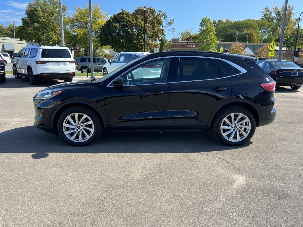 Used 2022 Ford Escape Titanium SUV