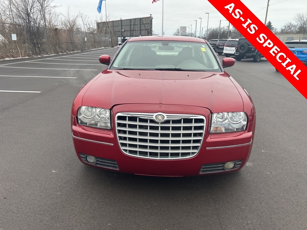 Used 2009 Chrysler 300 Signature Series with VIN 2C3KA53V49H613035 for sale in Detroit, MI