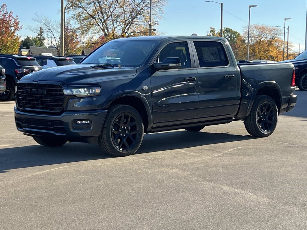 2027 Ram 1500 LARAMIE CREW CAB 4X4 5'7 BOX Pickup