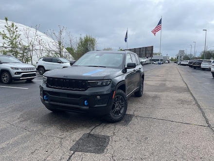 2024 Jeep Grand Cherokee Trailhawk 4xe SUV