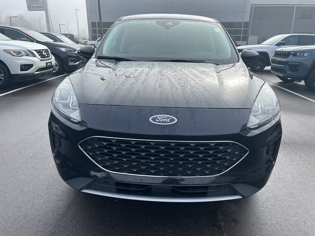 Used 2022 Ford Escape SE SUV