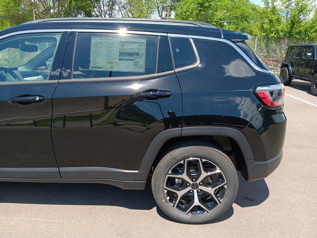 New 2026 Jeep Compass LIMITED 4X4 Sport Utility