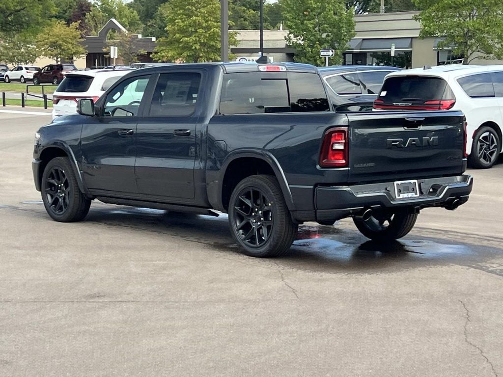 New 2027 Ram 1500 LARAMIE CREW CAB 4X4 5'7 BOX Pickup