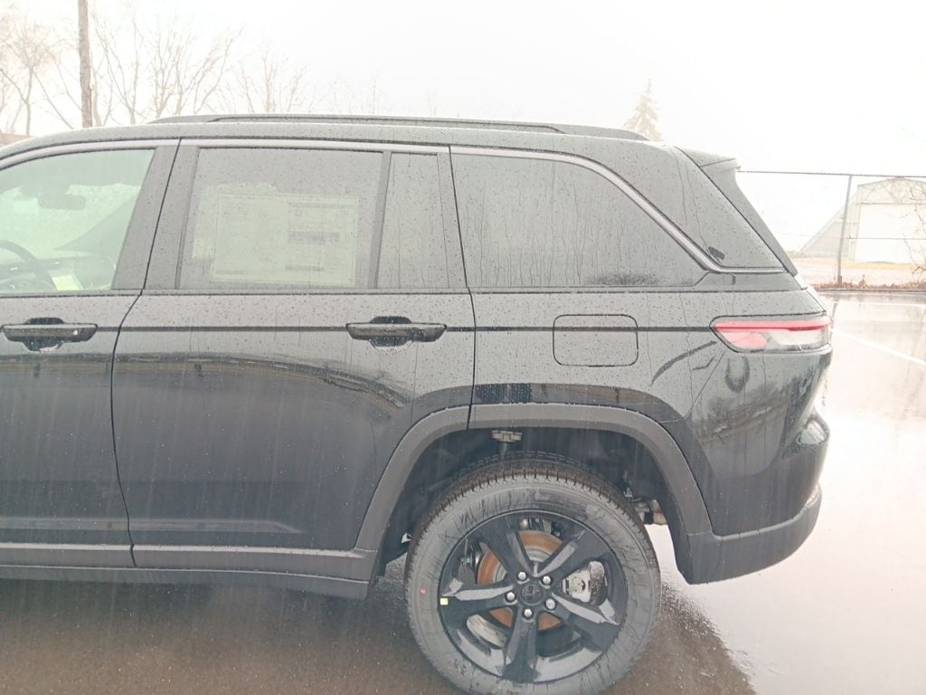 New 2026 Jeep Grand Cherokee LIMITED 4X4 Sport Utility