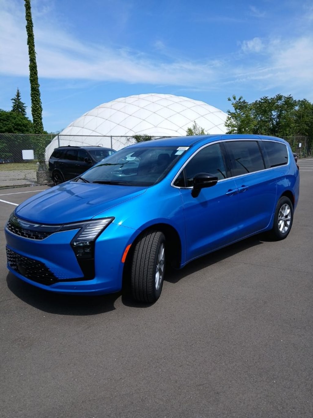 New 2027 Chrysler Pacifica SELECT AWD Passenger Van