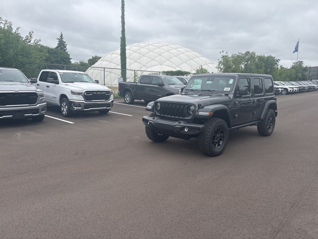 2025 Jeep Wrangler Willys photo 2