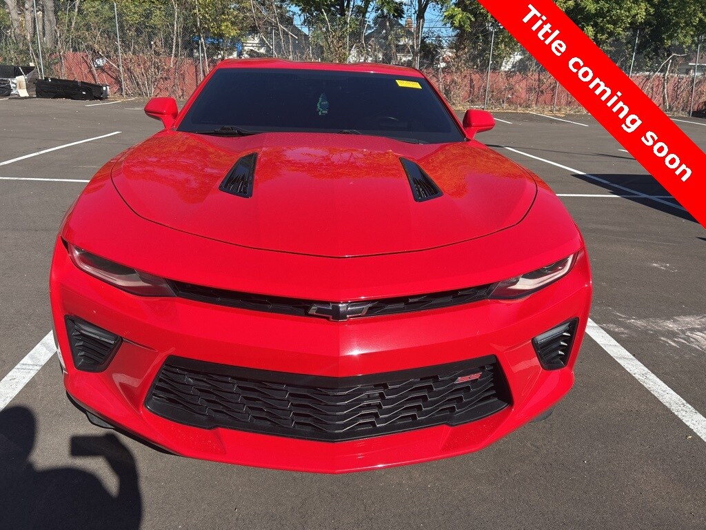 2017 Chevrolet Camaro SS photo 2