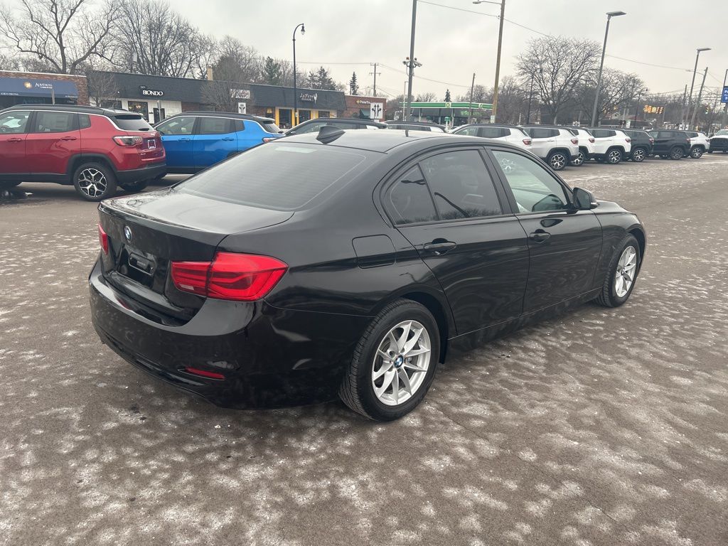 2017 BMW 3 Series 320i