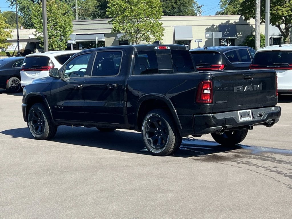 New 2026 Ram 1500 BIG HORN CREW CAB 4X4 5'7 BOX Pickup