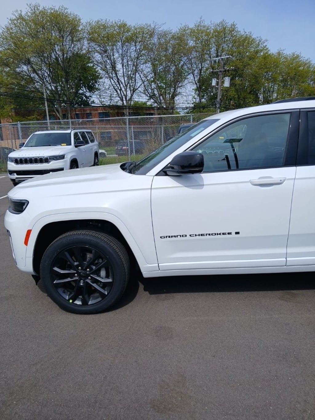 New 2026 Jeep Grand Cherokee L LIMITED RESERVE 4X4 Sport Utility