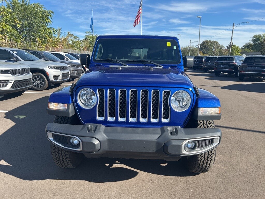 2018 Jeep Wrangler Unlimited Sahara photo 2