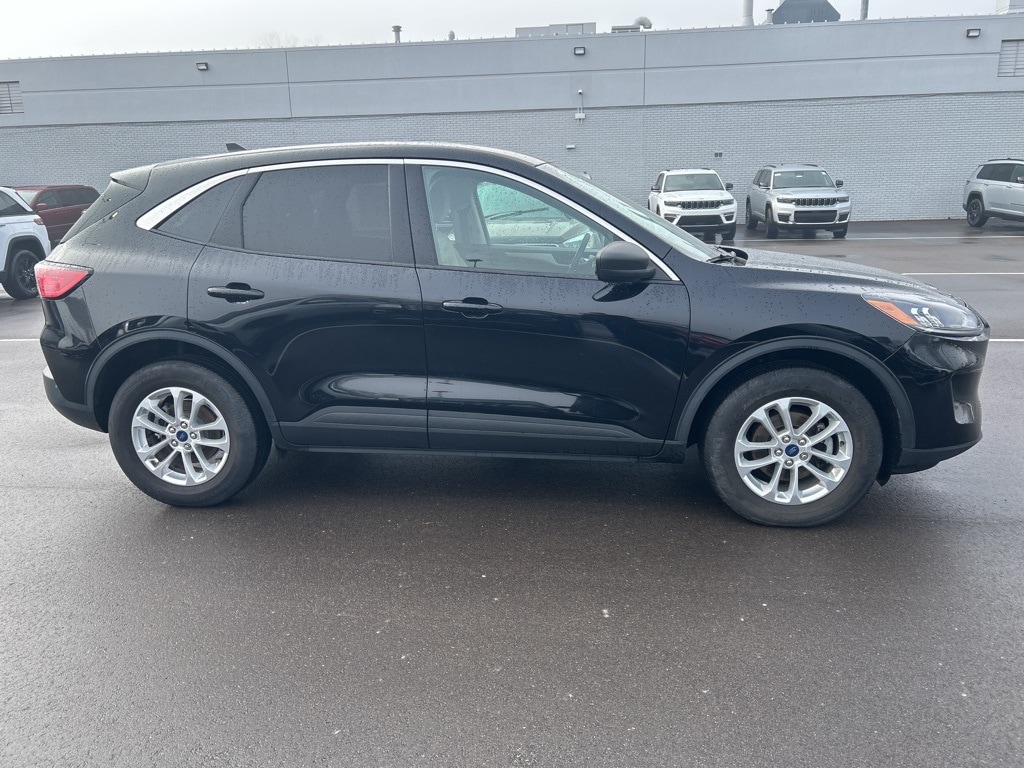 Used 2022 Ford Escape SE SUV