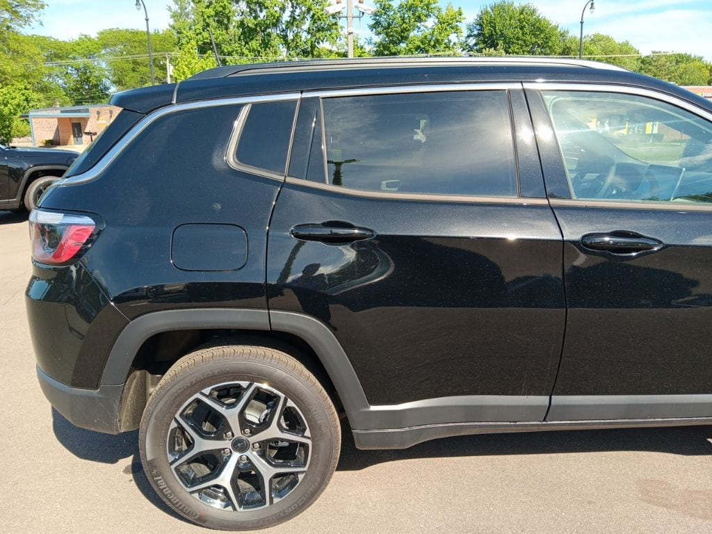 2026 Jeep Compass Limited - Photo 7