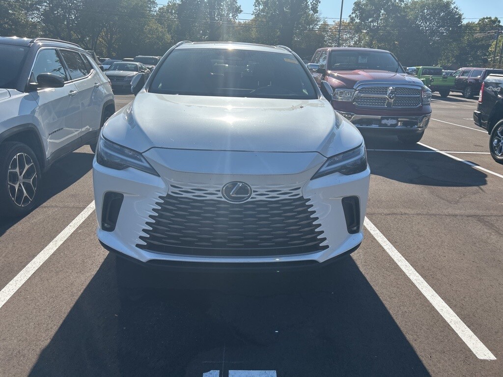 2024 Lexus RX 350 Premium photo 2