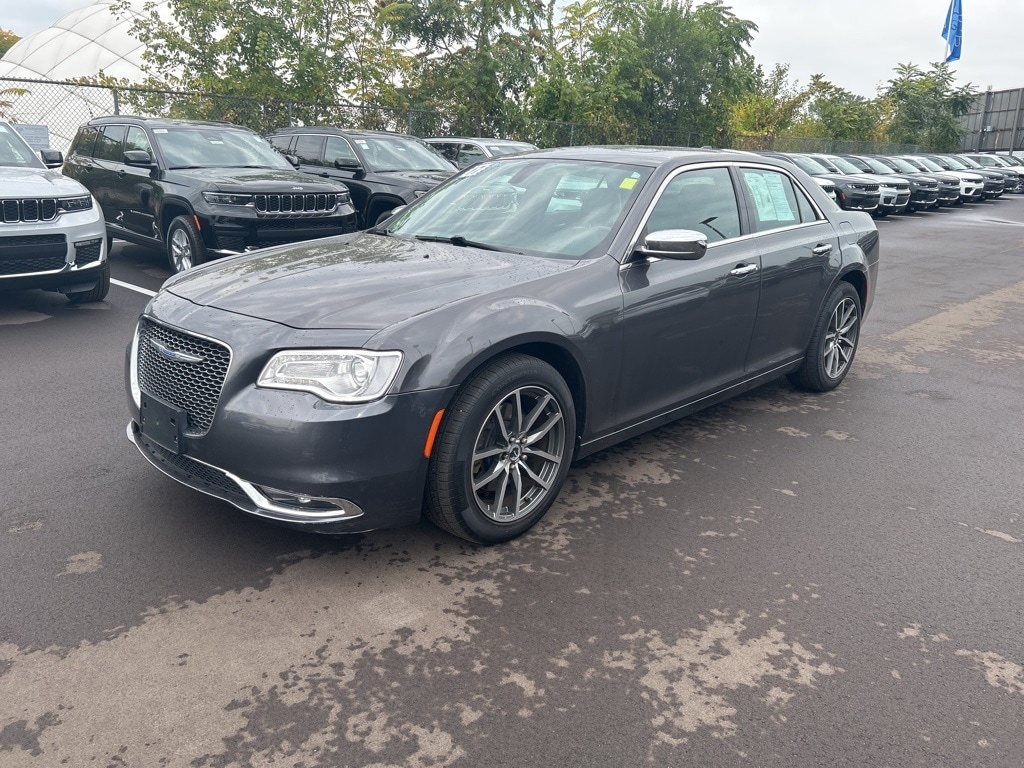 2017 Chrysler 300