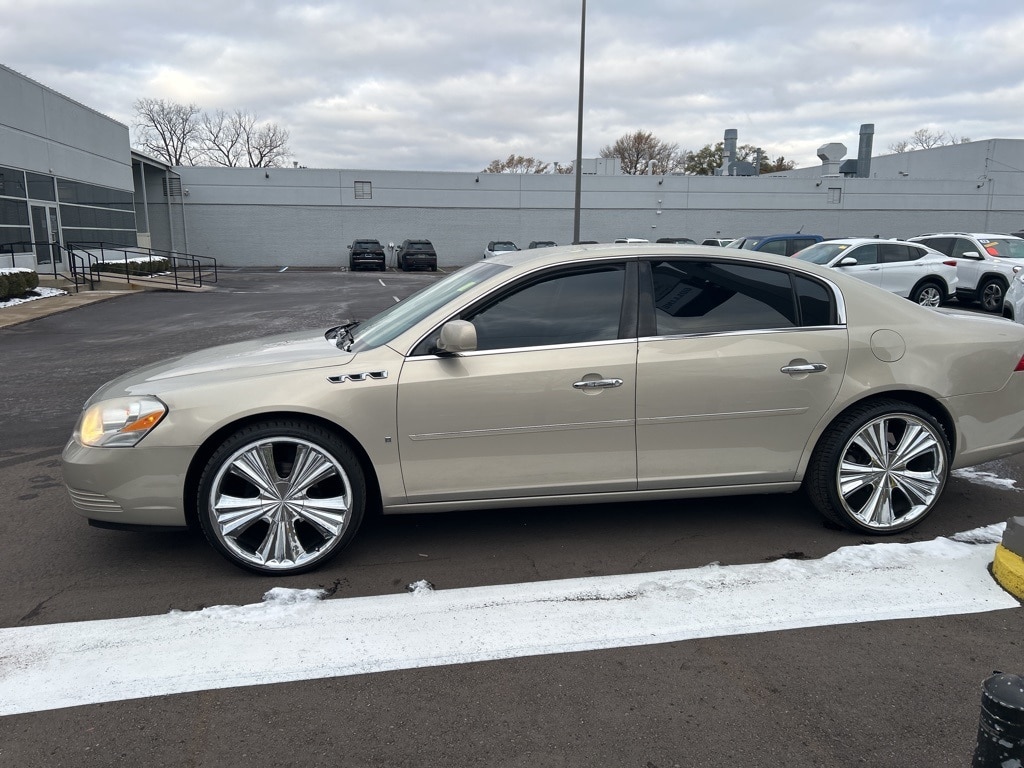 Used 2007 Buick Lucerne CXL with VIN 1G4HD57227U226261 for sale in Detroit, MI