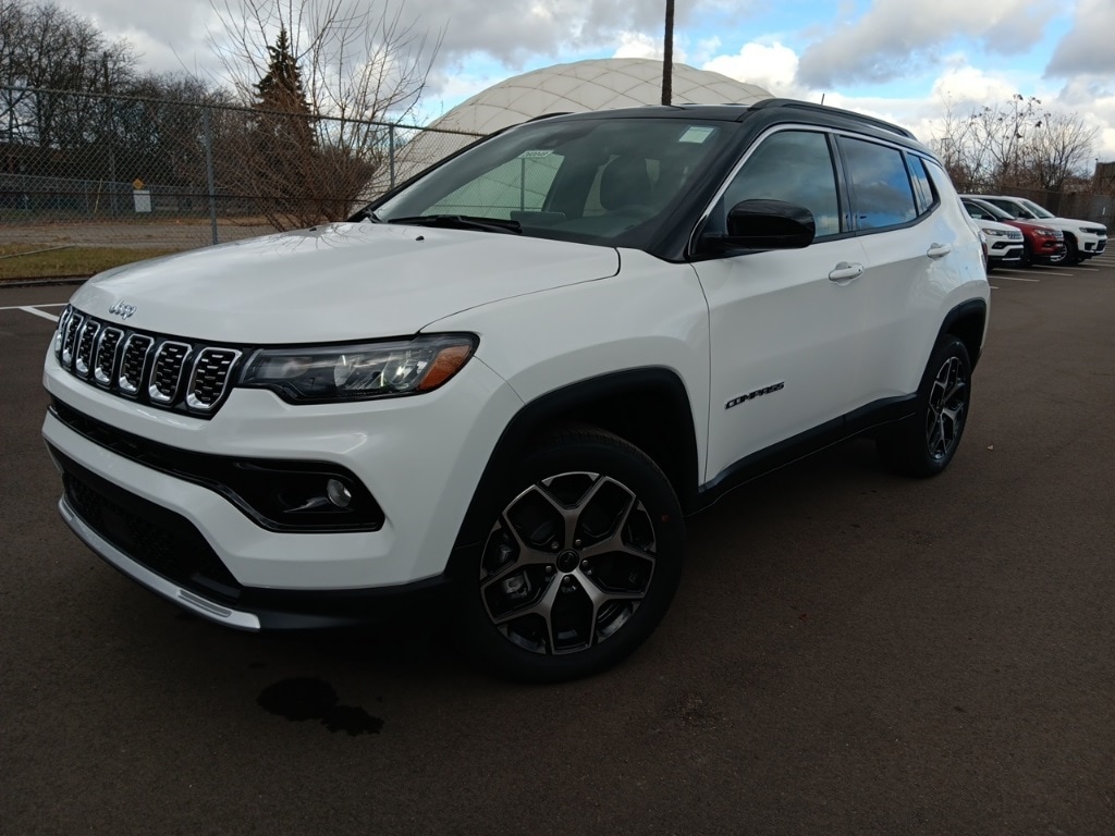2026 Jeep Compass Limited's photo