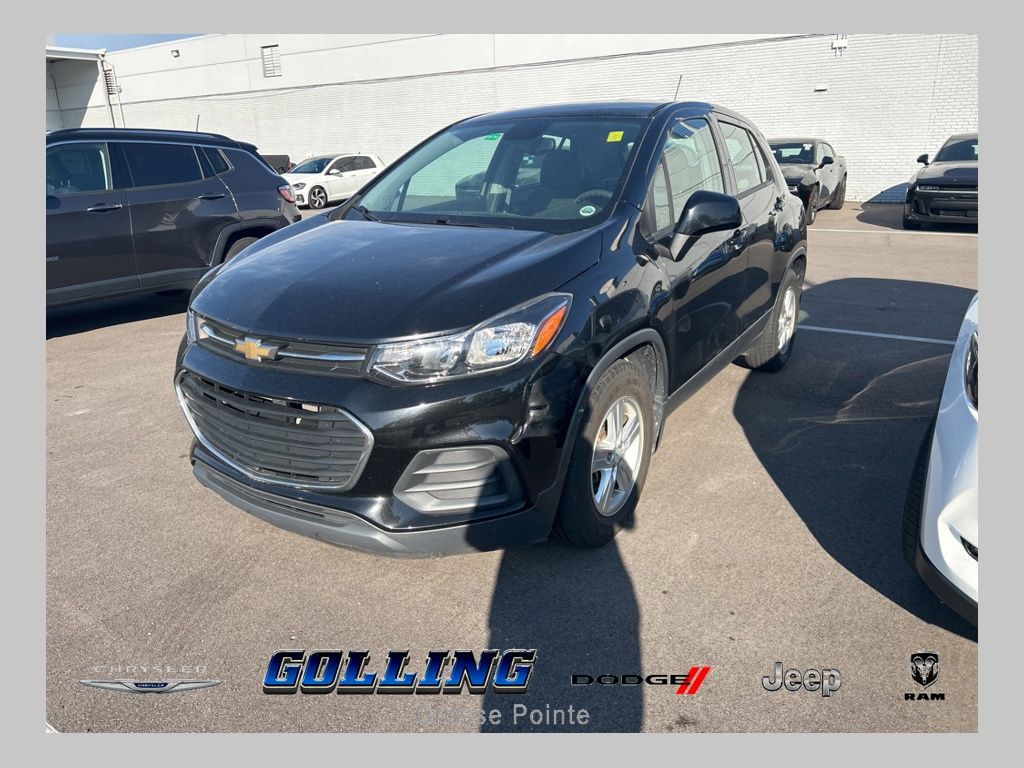2020 Chevrolet Trax LS's photo