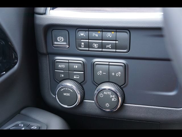 2026 Chevrolet Tahoe LT - Photo 9