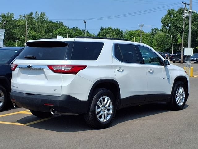 Used 2019 Chevrolet Traverse 1LT with VIN 1GNEVGKW4KJ207433 for sale in Wayne, MI