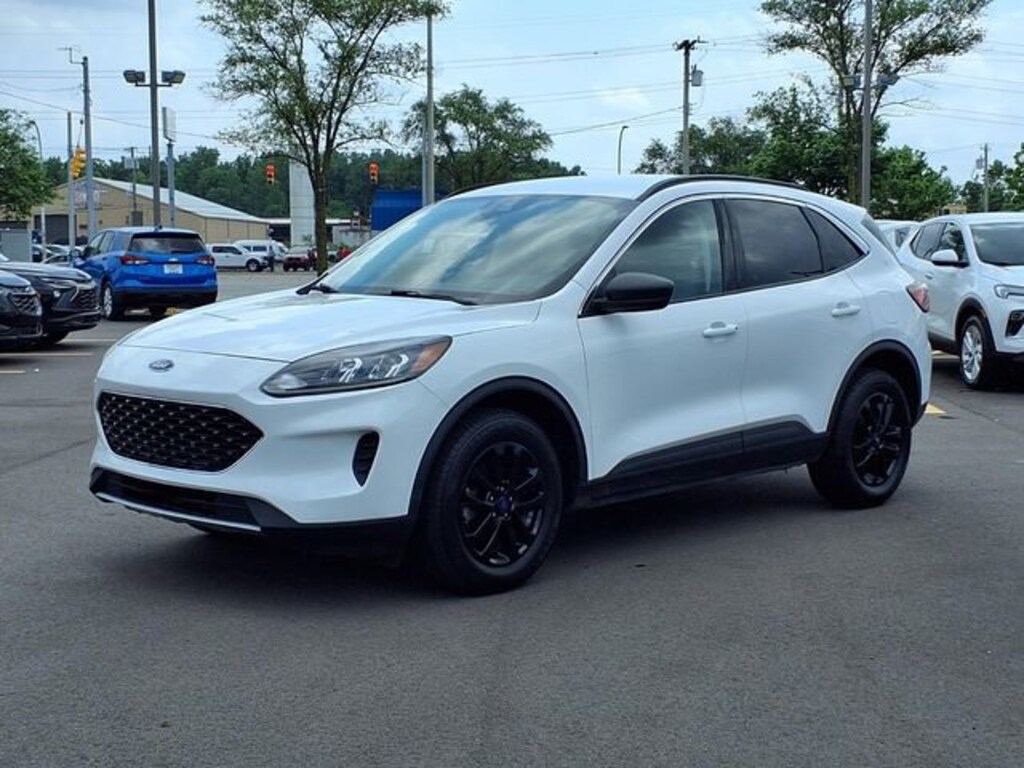 Used 2022 Ford Escape SE SUV