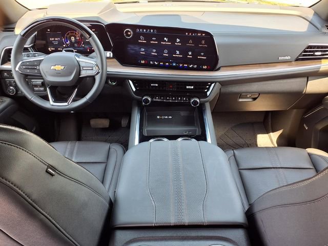 2026 Chevrolet Suburban High Country - Photo 12