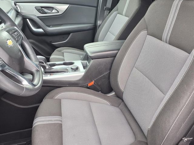 2024 Chevrolet Blazer 2LT photo 2