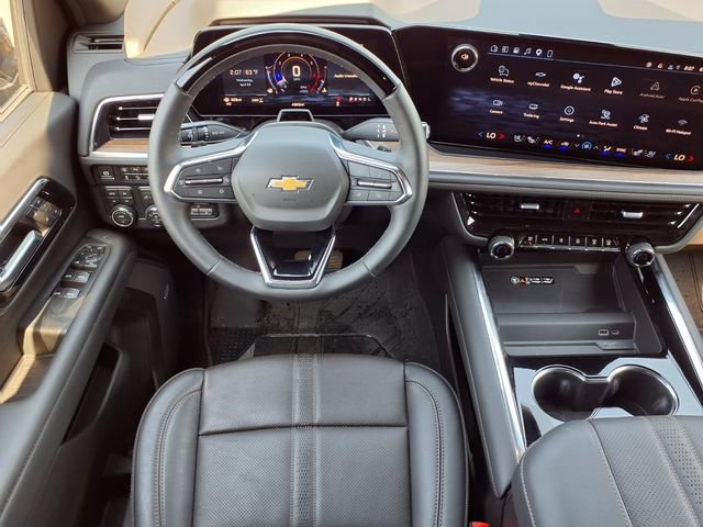 2026 Chevrolet Suburban High Country - Photo 6
