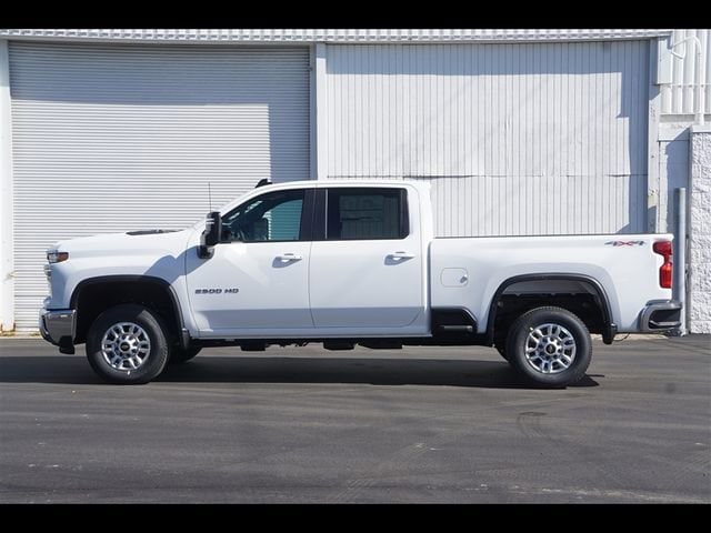 2026 Chevrolet Silverado 2500 HD LT - Photo 2