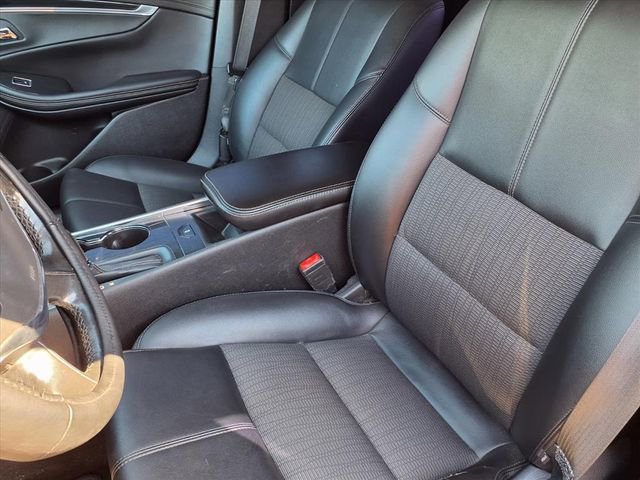 2019 Chevrolet Impala 1LT photo 3