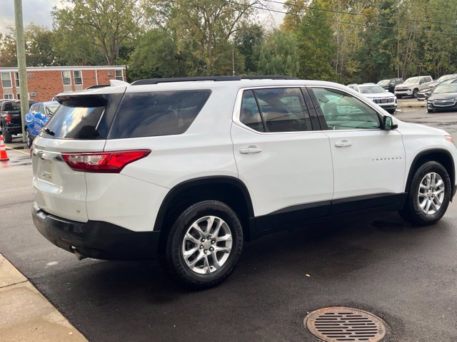 Used 2021 Chevrolet Traverse FWD LT Cloth SUV