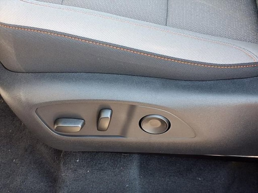 New 2026 Chevrolet Traverse LT SUV