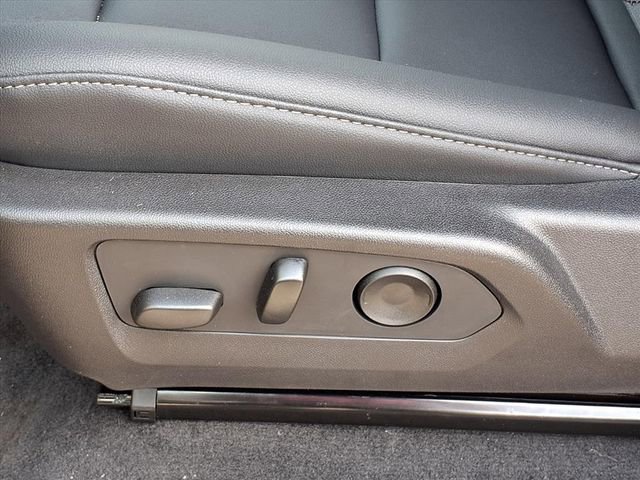2026 Chevrolet Colorado LT photo 3