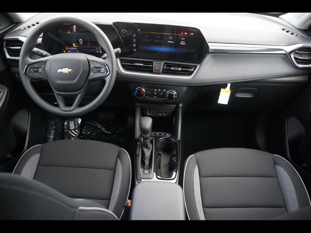 2026 Chevrolet Trailblazer LS - Photo 9
