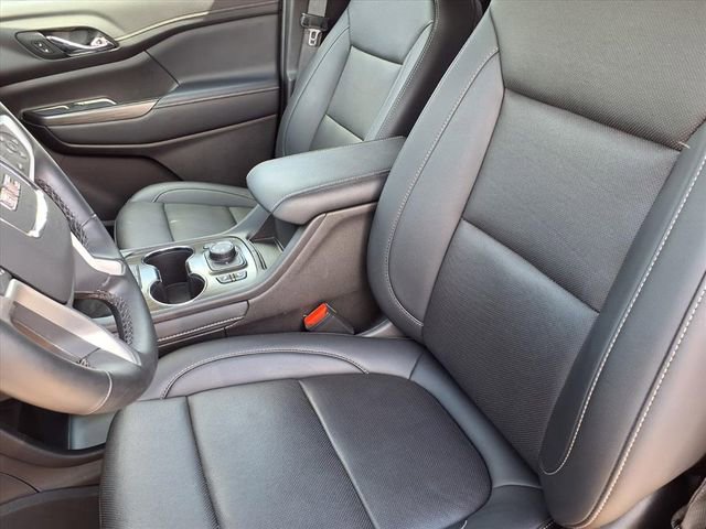 2023 Gmc Acadia SLT photo 3