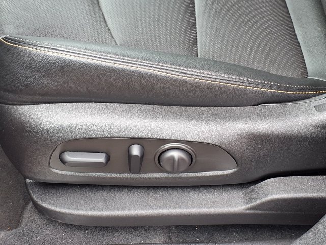 Used 2023 Chevrolet Equinox Premier SUV