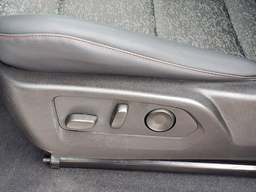 Used 2024 Chevrolet Colorado Z71 Truck Crew Cab