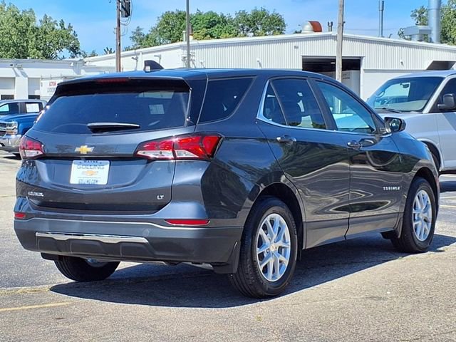 2023 Chevrolet Equinox LT photo 2