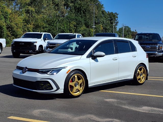  Volkswagen Golf GTI