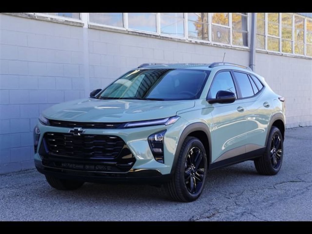 New 2025 Chevrolet Trax Activ SUV