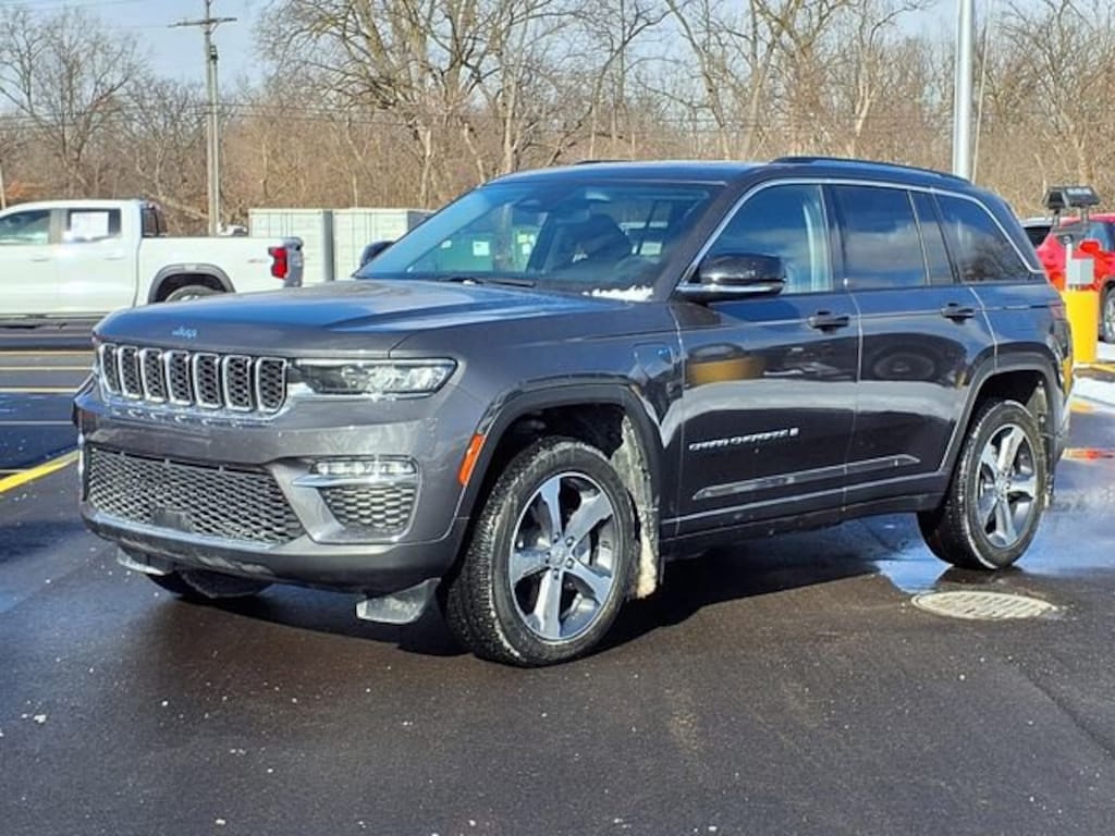 Used 2022 Jeep Grand Cherokee 4xe Limited 4x4 SUV
