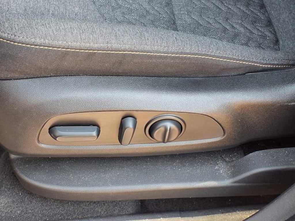 Used 2022 Chevrolet Equinox LT SUV