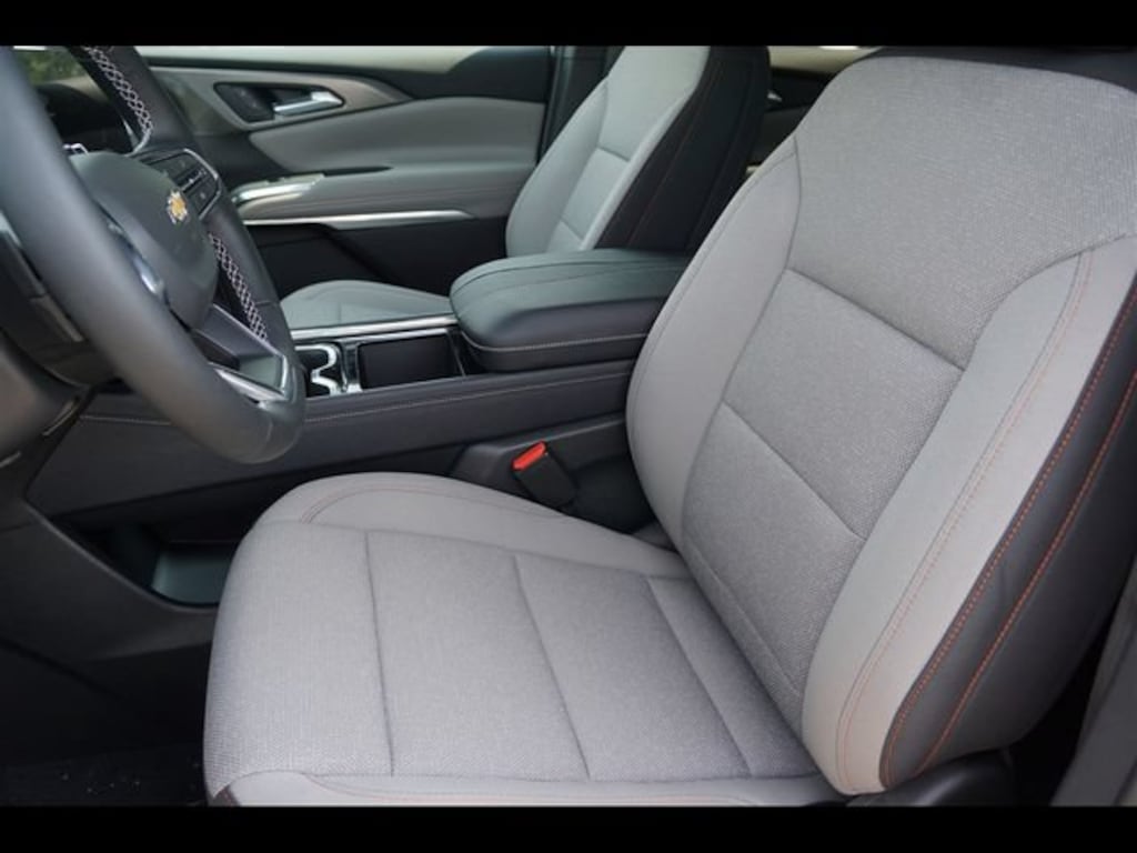 New 2026 Chevrolet Traverse LT SUV