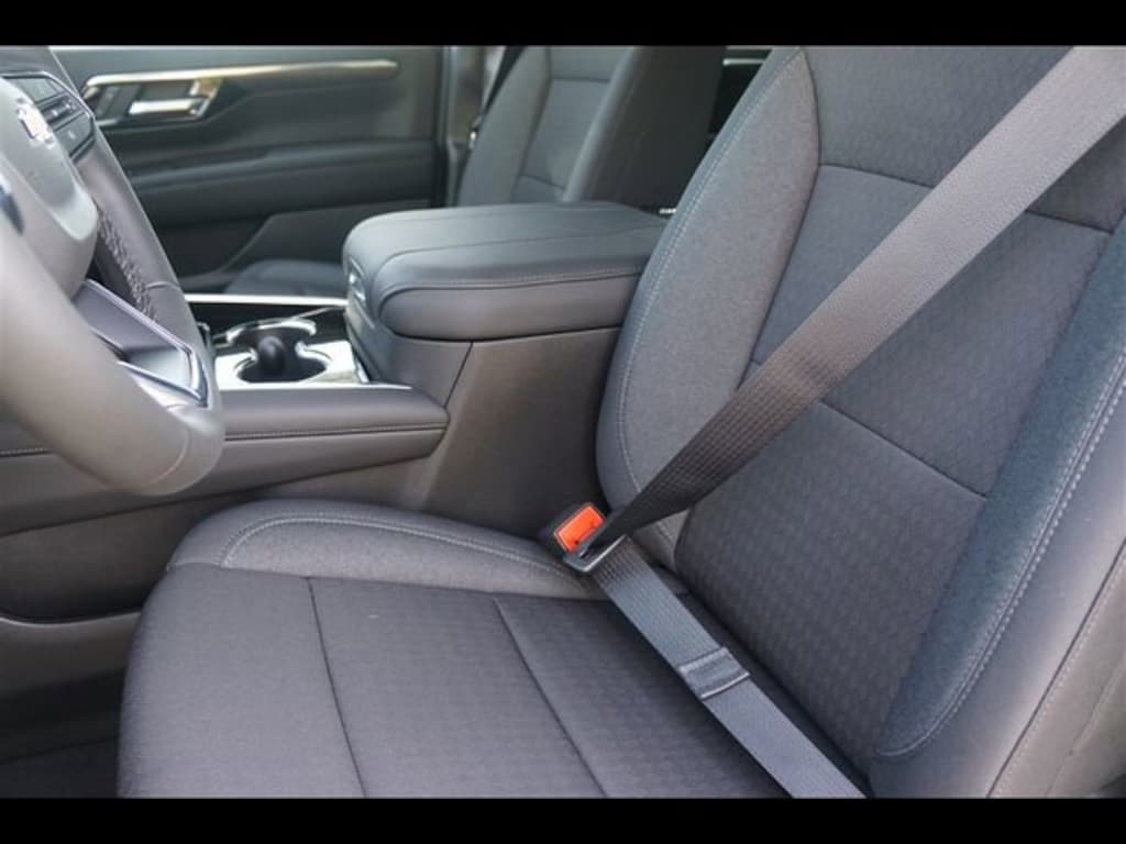 New 2026 Chevrolet Suburban LS SUV