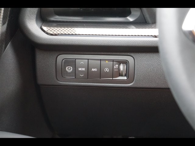 2027 Chevrolet Traverse Z71 - Photo 17