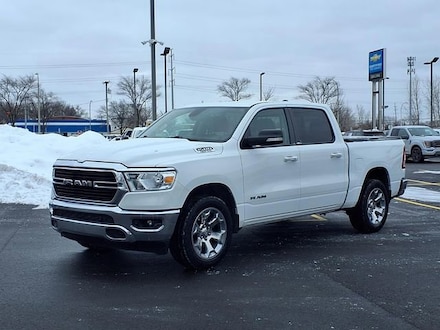 2019 Ram 1500 Big Horn/Lone Star Crew Cab 4x4 57 Box Truck Crew Cab