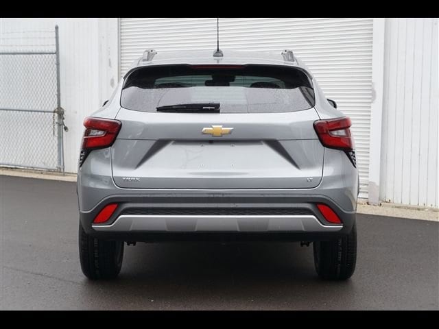 2026 Chevrolet Trax LT - Photo 23