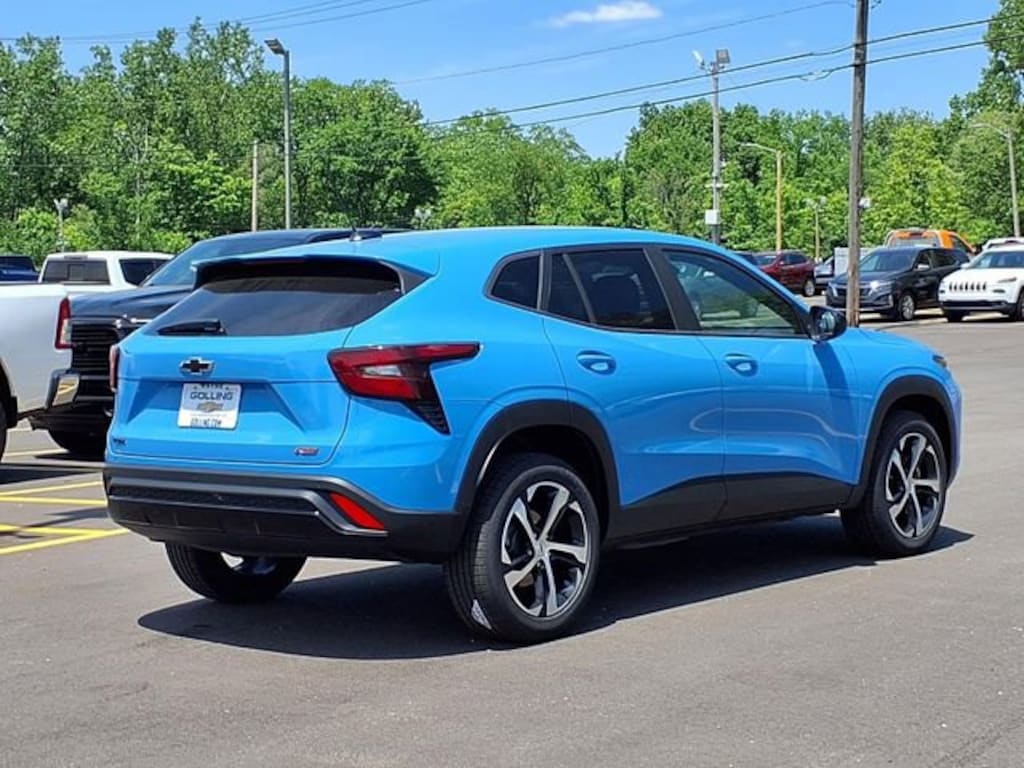 Used 2024 Chevrolet Trax 1RS SUV